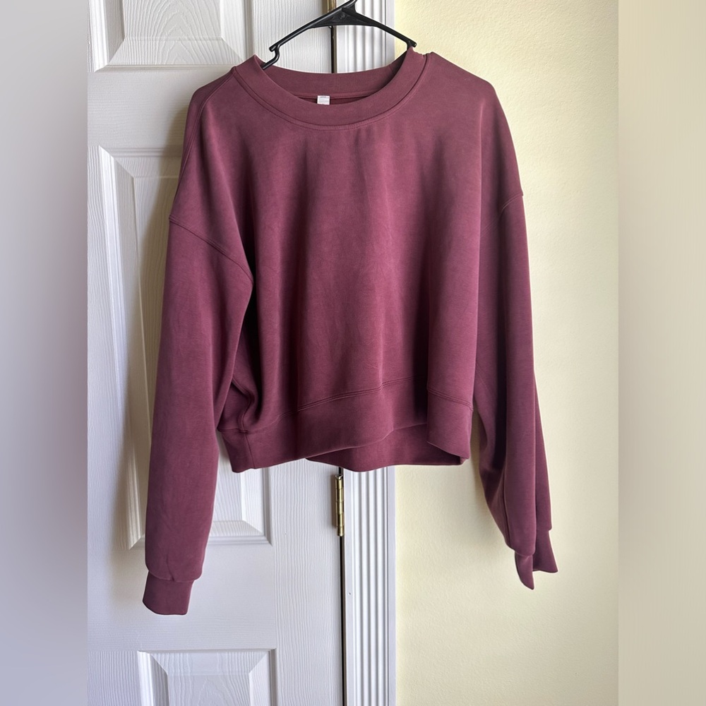 Martin Cropped Lululemon Sweatshirt